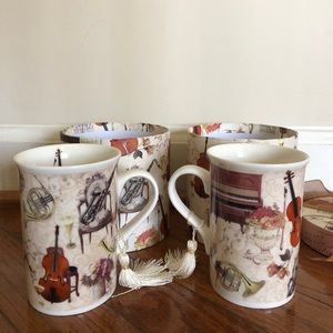 2 music mugs with gift boxes